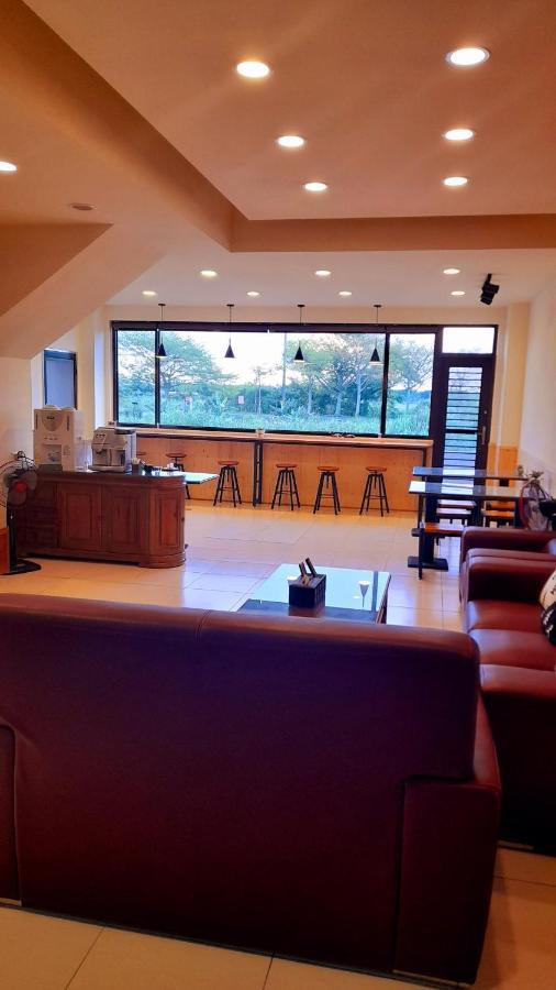 Water Bird Family Apartment Toucheng Luaran gambar